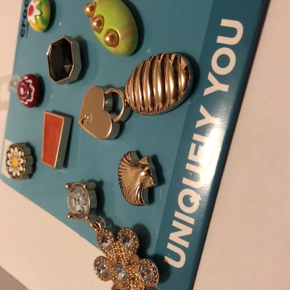 Jibbitz Shoes - 10 pack metal charms 3D JibBiTz crocs new